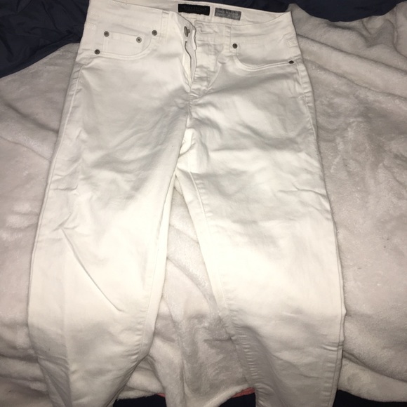 White Aeropostale skinny jeans! - Picture 1 of 3